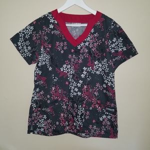 UA ladies scrubs top, small